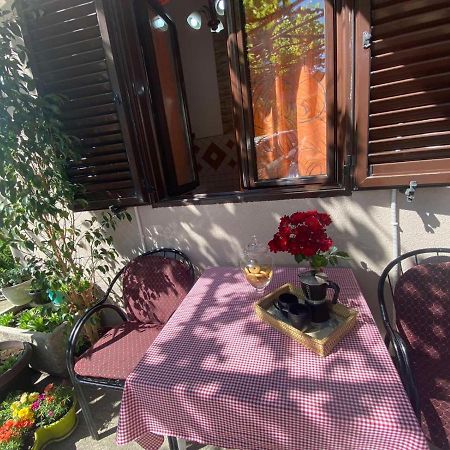 Apartments Mira Tivat Luaran gambar