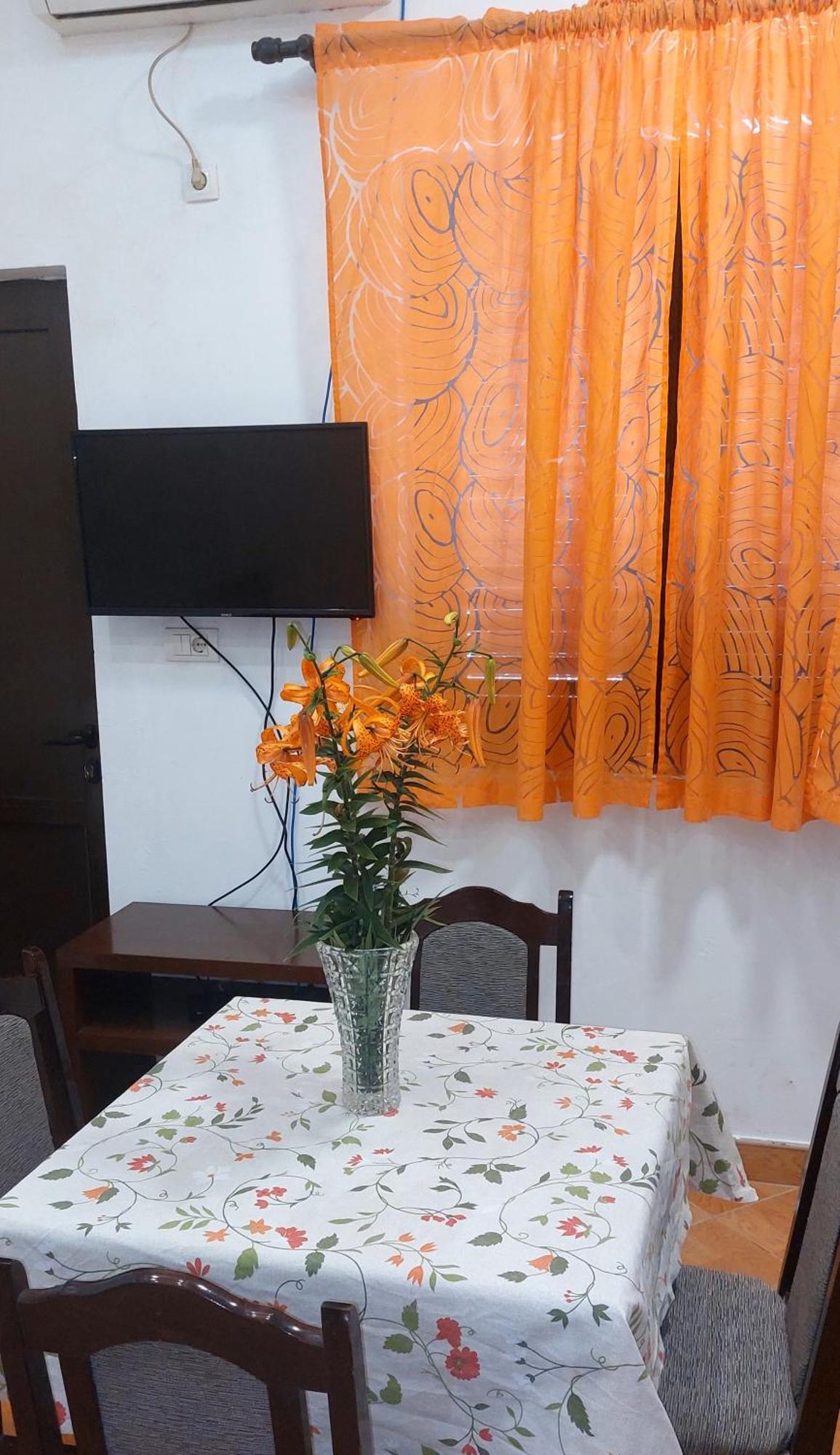 Apartments Mira Tivat Luaran gambar